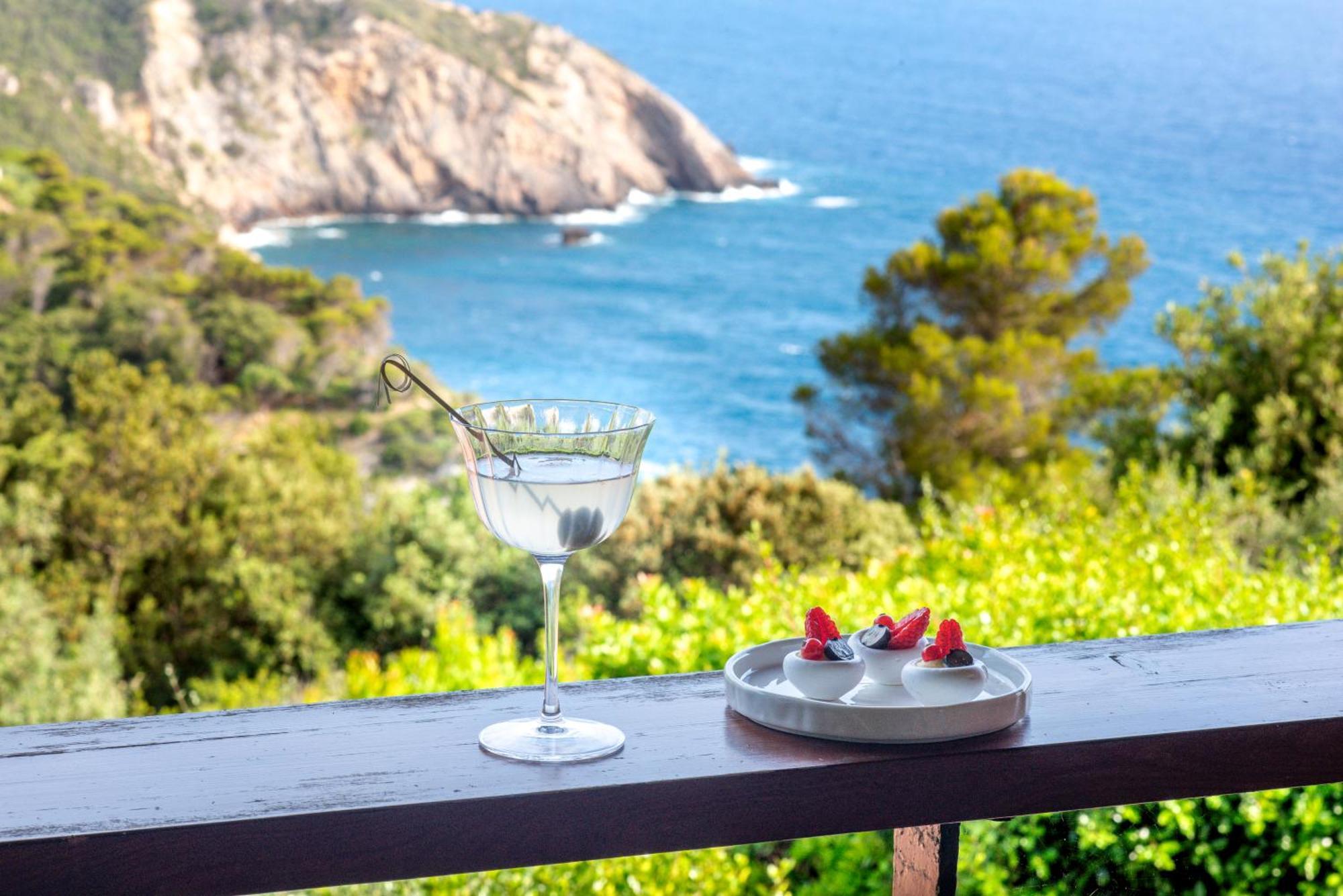 Boutique Torre Di Cala Piccola Hotel