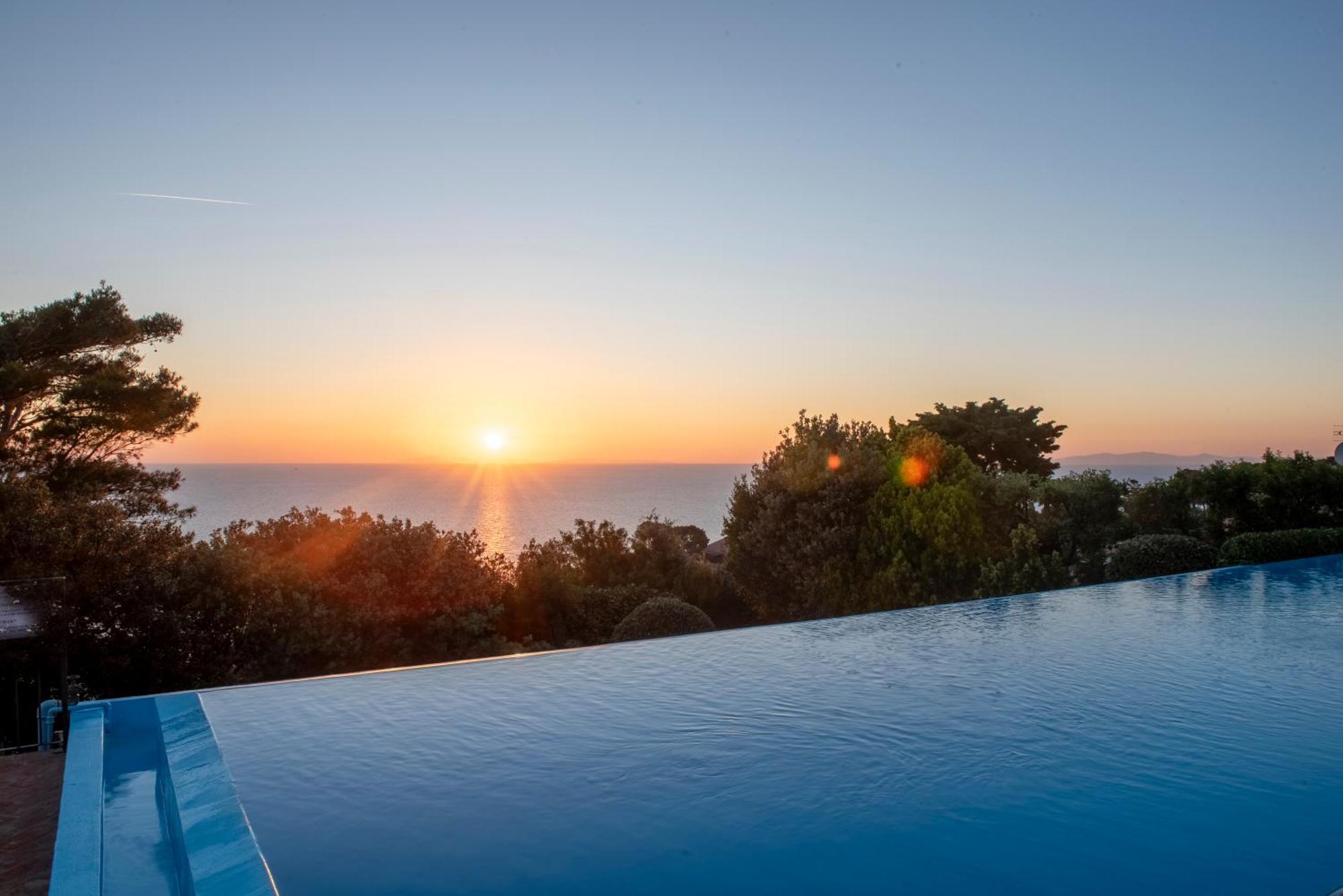 Hotel Boutique Torre Di Cala Piccola Porto Santo Stefano (Grosseto)